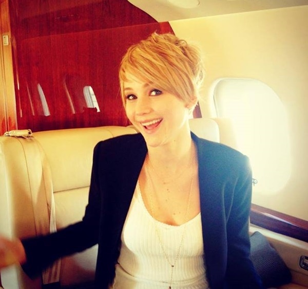 Jennifer Lawrence takes to her Facebook page to show off her new pixie haircut