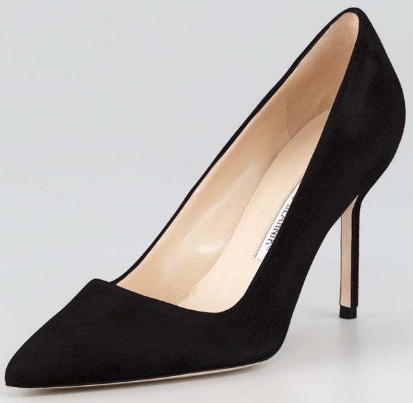 Manolo Blahnik BB 90mm Pumps in Black Suede