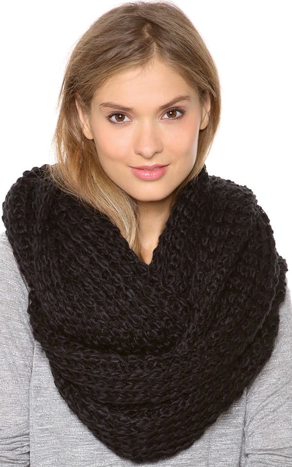paula bianco chunky knit wrap scarf black