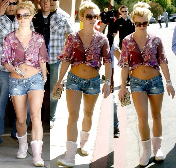 Britney Spears leaving with her bodyguards after shopping at Target in Los Angeles on September 30, 2009