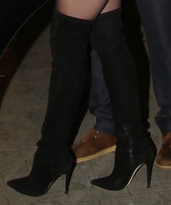 Katy Perry steps out in stylish thigh-high boots