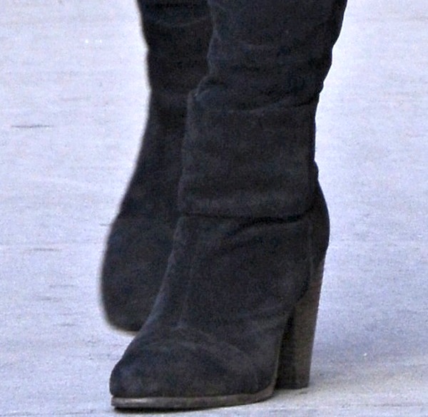 Katie Holmes stepped out in Rag & Bone's 'Newbury' black suede ankle boots
