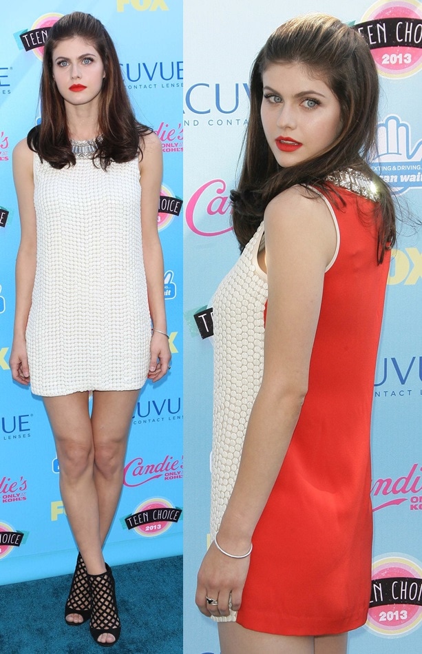 Alexandra Daddario at the 2013 Teen Choice Awards at Gibson Amphitheater in Los Angeles on August 11, 2013