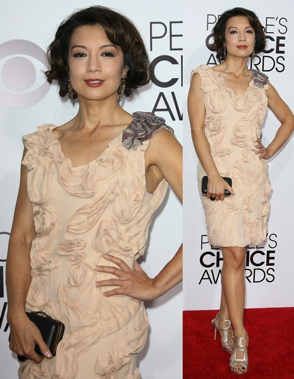 Ming Na in a cream ruffled dress at the 2014 People's Choice Awards held at the Nokia Theatre L.A. Live in Los Angeles on January 8, 2014