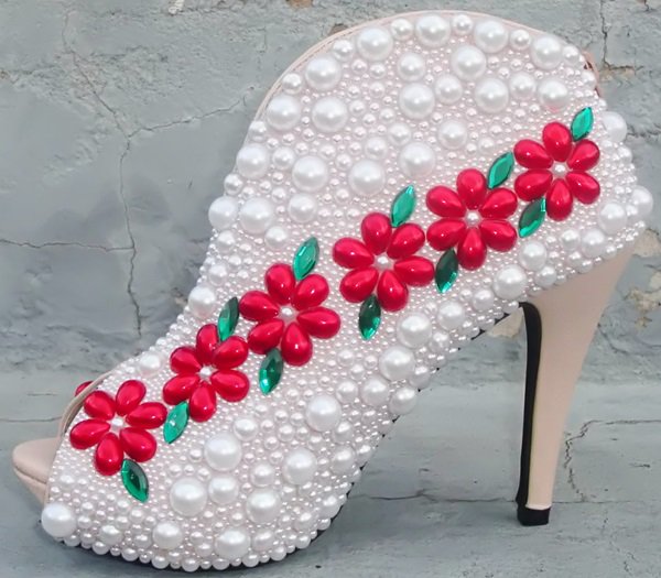 shoes with red flowers and white pearls