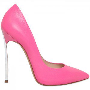 Bubblegum Pink Pumps Are Popping Up Everywhere