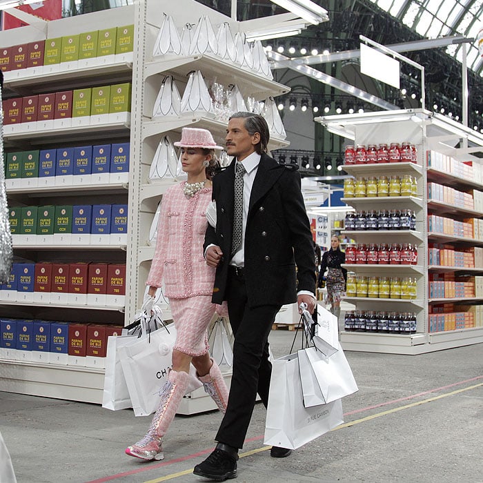 Chanel grocery shopping couple