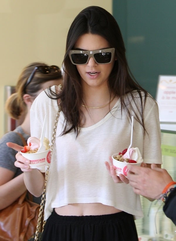 Kendall Jenner carrying ice cream in Beverly Hills