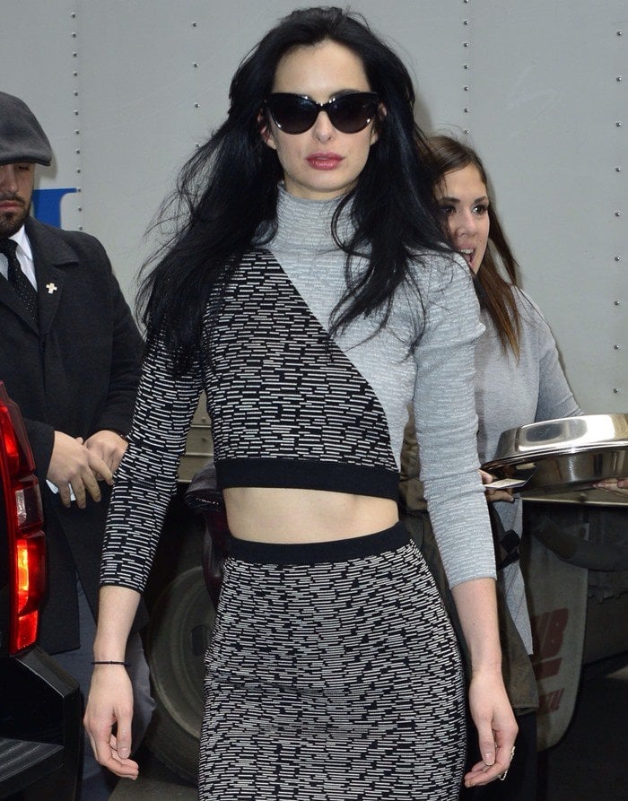 Krysten Ritter flaunts her toned stomach in a two-piece patterned set from Jonathan Simkhai