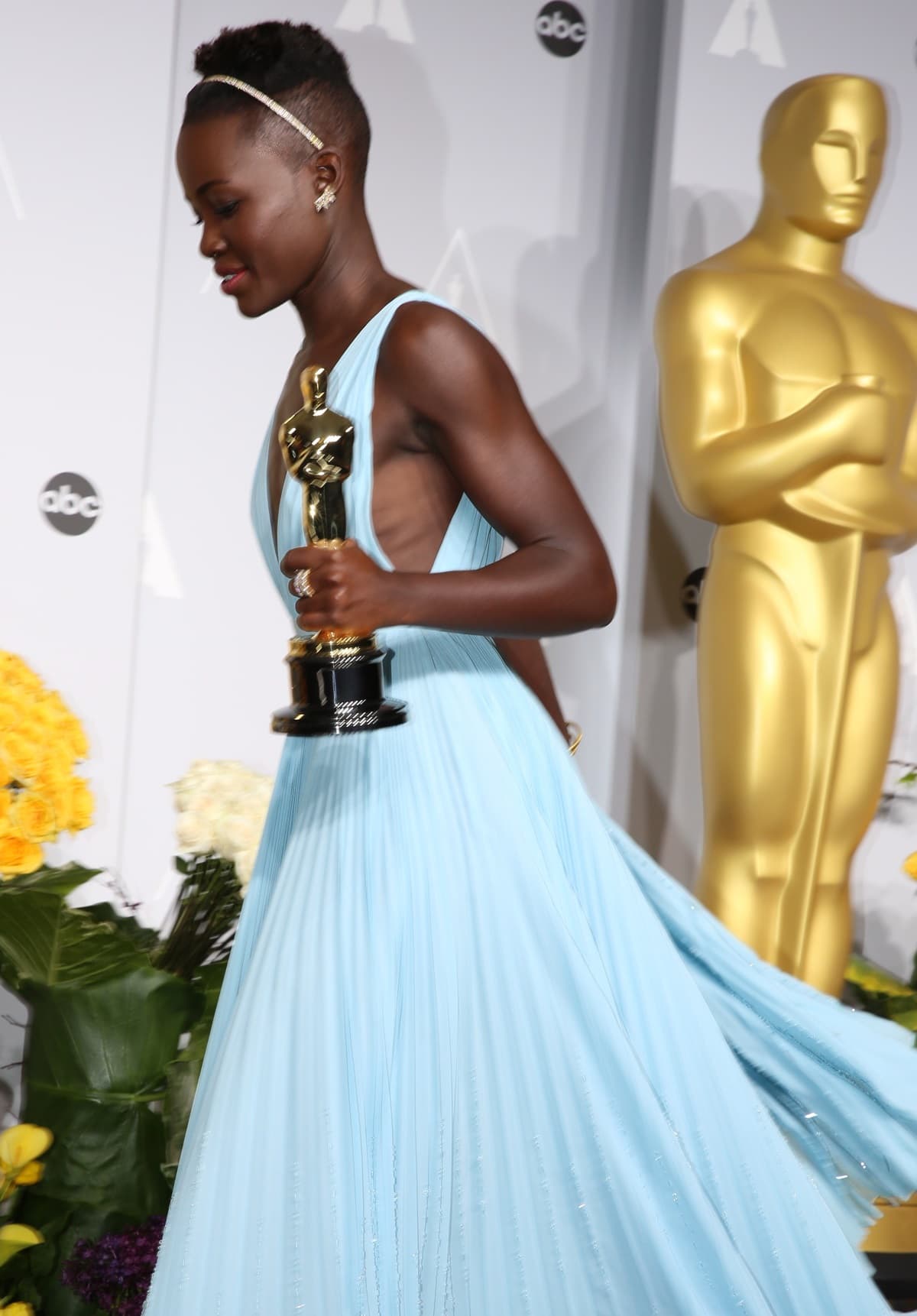 Lupita Nyong'o's dress's impact extended beyond just fashion circles; it was hailed as a significant moment in Hollywood's history of iconic gowns