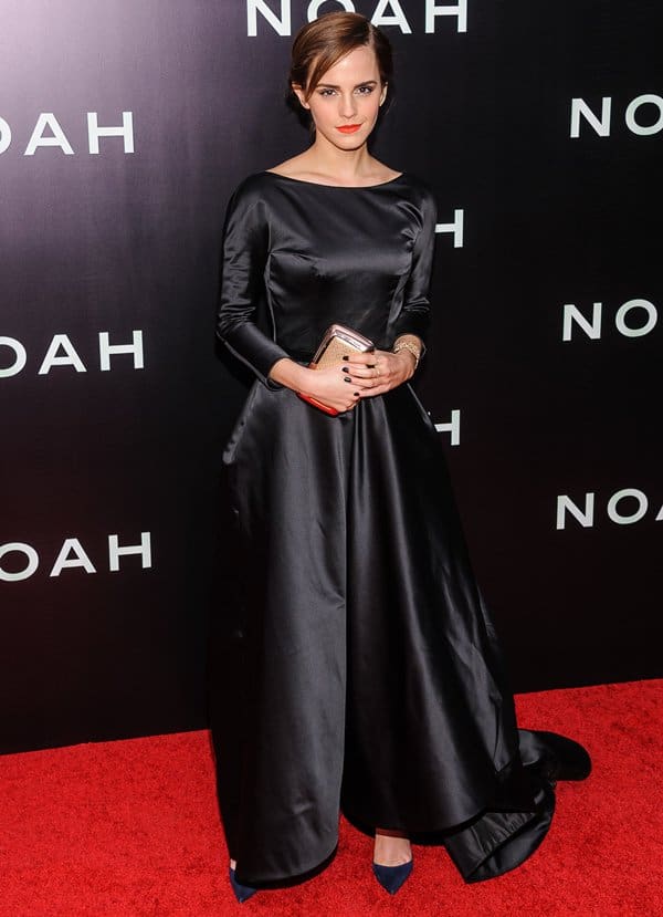 Emma Watson dazzles in an Oscar de la Renta gown at the 'Noah' New York premiere at Ziegfeld Theatre on March 26, 2014.
