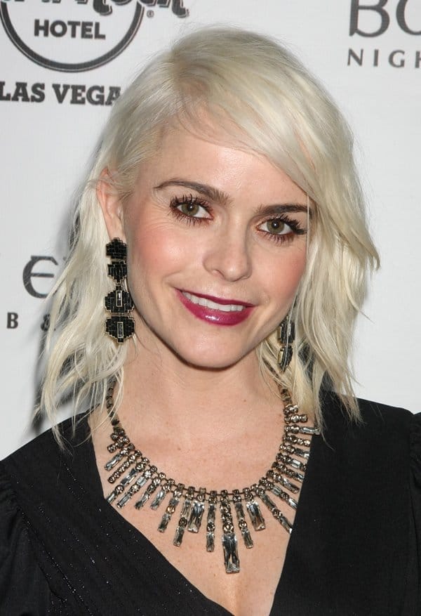 Taryn Manning shows off her art deco earrings