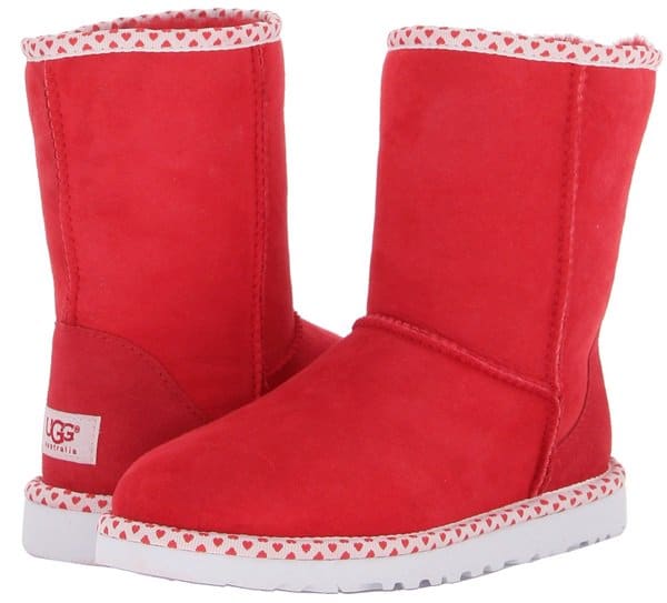 UGG Classic Short Hearts Red