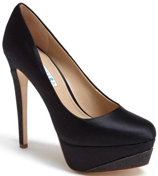 David Tutera Gran pumps