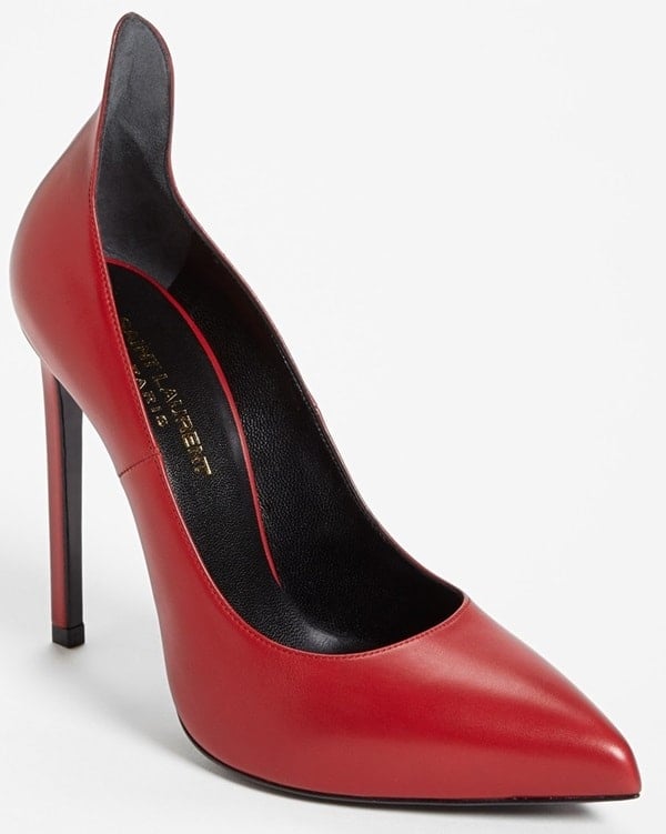 Saint Laurent Paris Escarpin Thorn Pumps in Red