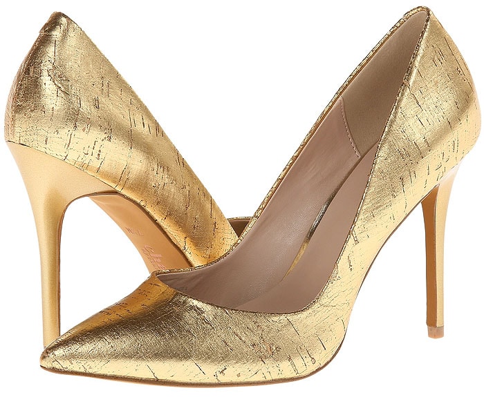 Charles by Charles David Pact 2 Pumps