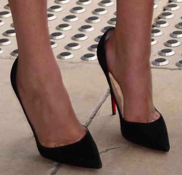 Kate Upton wearing Christian Louboutin pumps