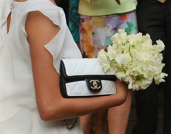 Cara Delevingne's two-toned Chanel flap bag