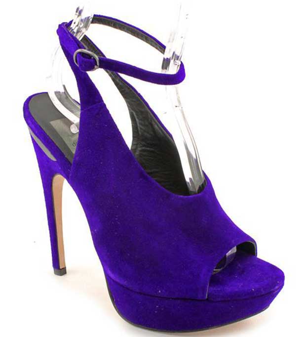 Heels Showdown at 