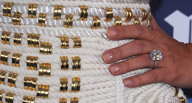 Kim Kardashian showing off her wedding ring