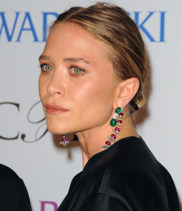 Mary-Kate Olsen, honored as the Accessories Designer of the Year at the 2014 CFDA Fashion Awards, graced the prestigious event