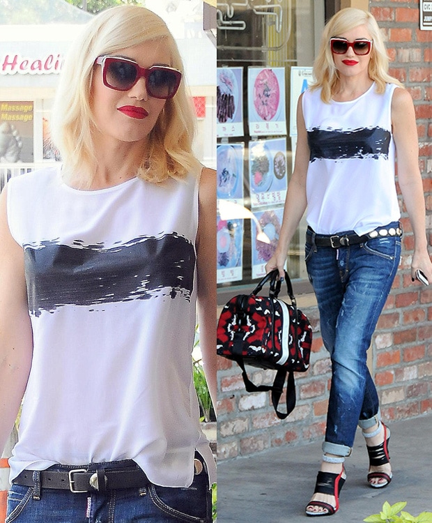 Gwen-Stefani-visits-an-acupuncture-clinic