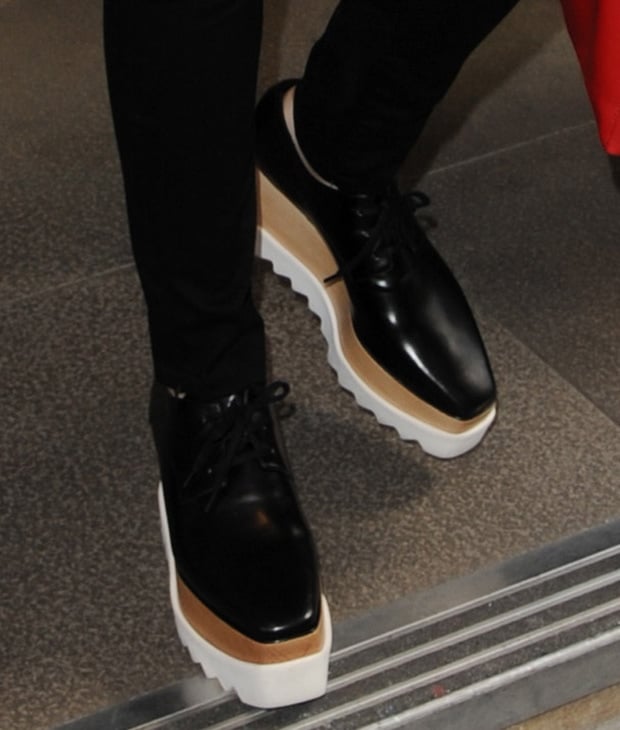 Jessie J in Stella McCartney platform oxfords featuring shark-tooth rubber soles