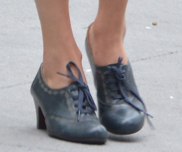 Taylor Swift's love of heeled Oxford shoes has inspired many of her fans to start wearing them as well