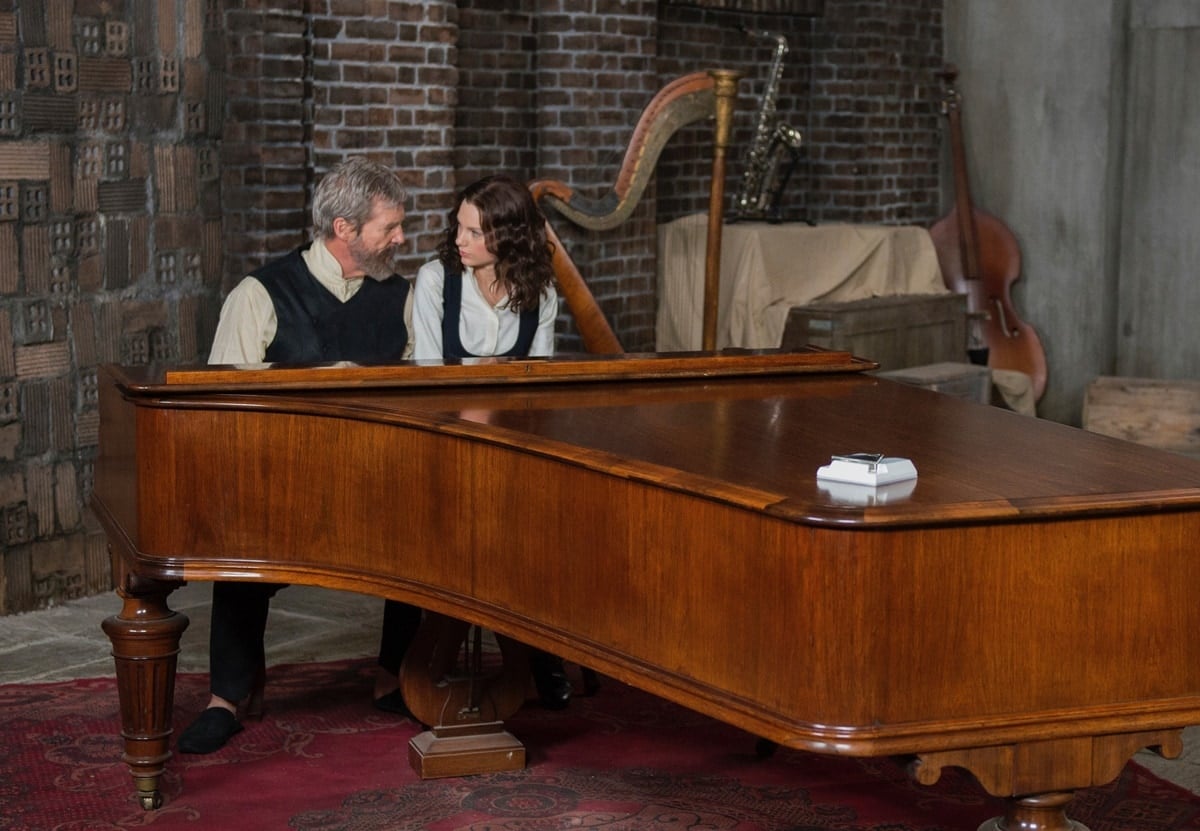 Taylor Swift as Rosemary and Jeff Bridges as The Giver in the film is based on a 1993 young adult novel by Lois Lowry