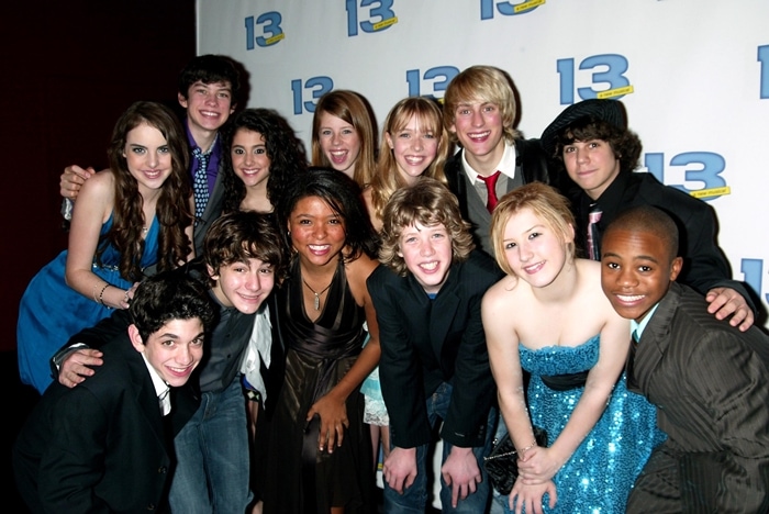 Elizabeth Egan Gillies, Graham Phillips, Ariana Grande, Allie Trimm, Delaney Moro, Eric M. Nelsen, Joey La Varco, Al Calderon, Aaron Simon Gross, Brynn Williams, Eamon Foley, Caitlin Gann, and Malik Hammond pose backstage at the musical"13" on Broadway