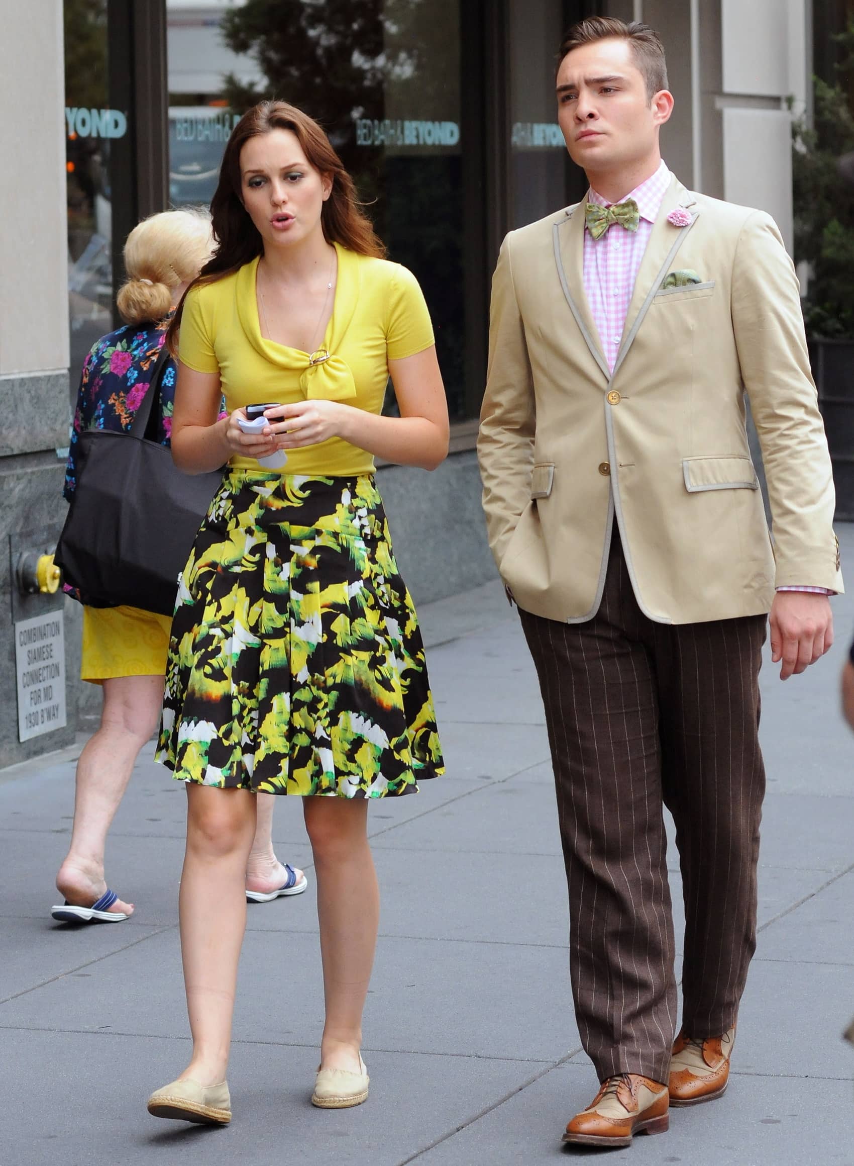 Leighton Meester and Ed Westwick filming 'Gossip Girl' on location in Manhattan