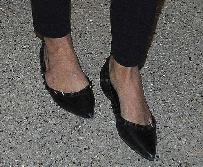 Reese Witherspoon wearing Valentino flat shoes