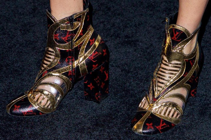 Jennifer Connelly's shockingly ugly Louis Vuitton boots