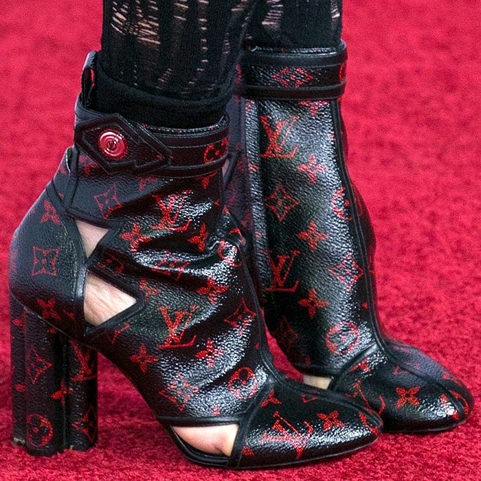 Julianne Moore wearing ugly Louis Vuitton boots