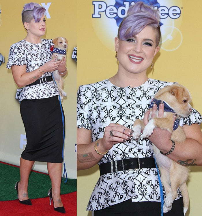 Kelly Osbourne is known to be madly in love with dogs