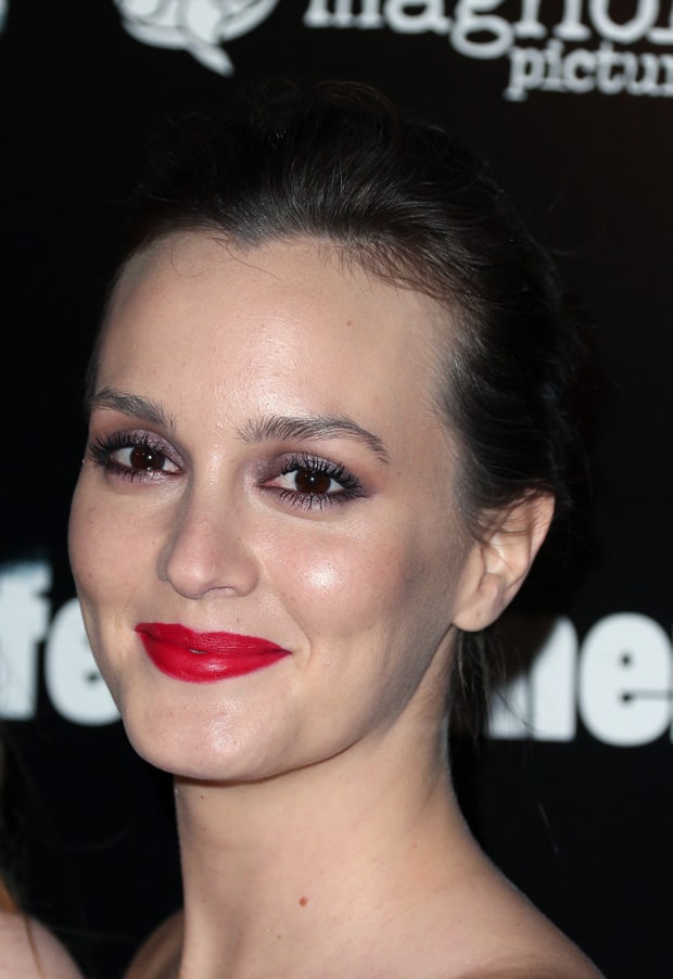 Leighton Meester chose to wear her hair pulled back