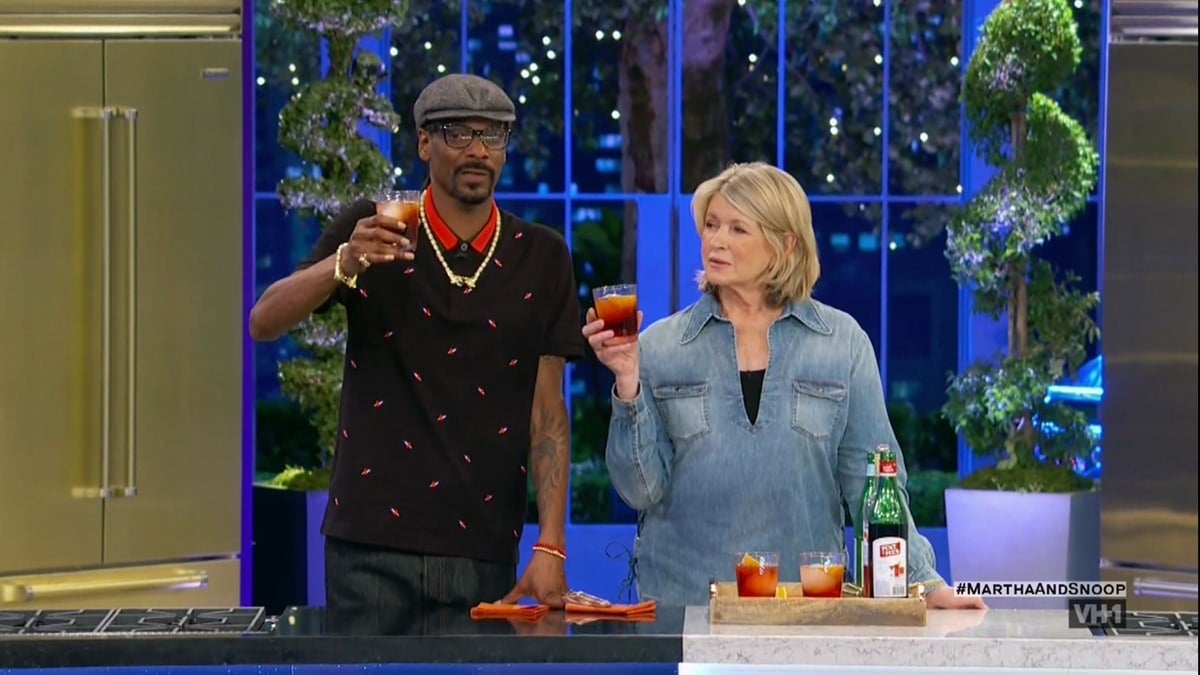 Martha Stewart and rap icon Snoop Dogg share recipes and host celebrity guests on "Martha & Snoop's Potluck Dinner Party"