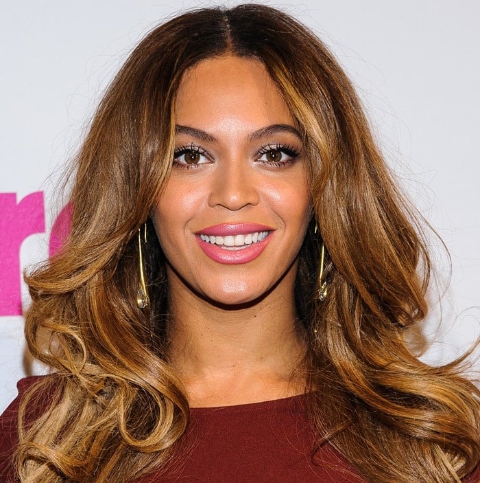 Beyoncé in a merlot side-knot dress at the 2014 Billboard Women in Music Luncheon