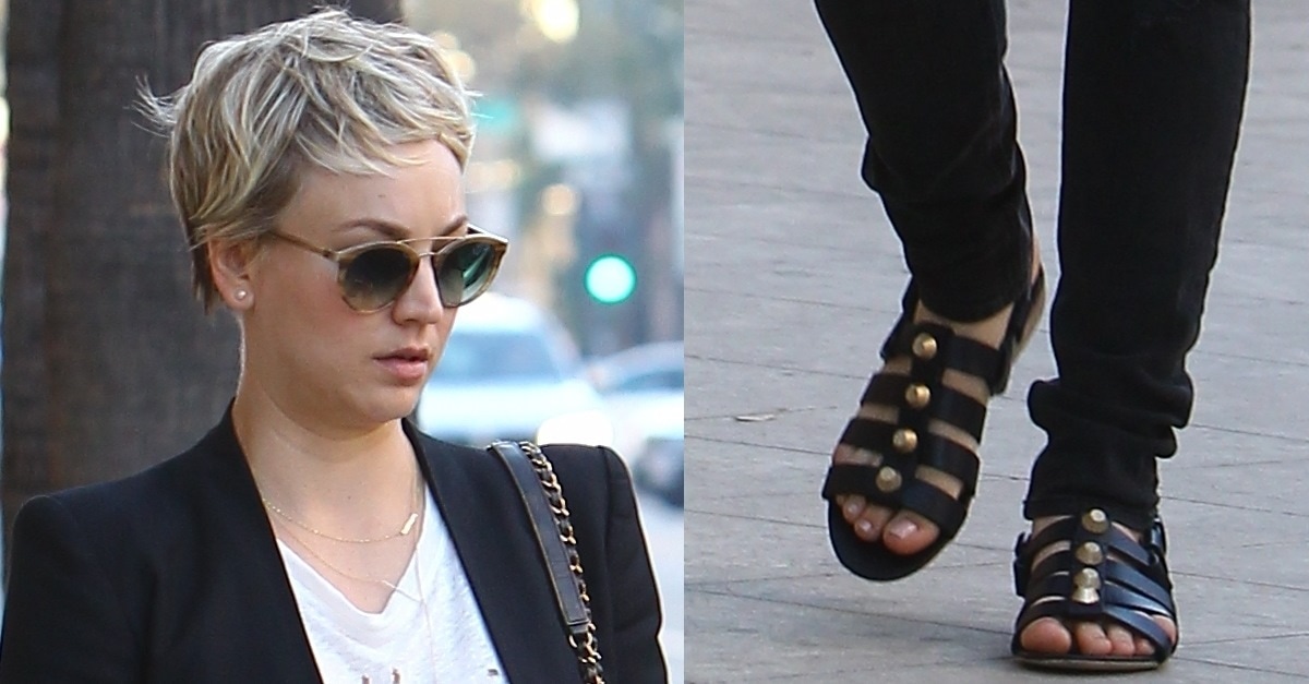 emmy rossum earning per episode kaley cuoco in ripped jeans and overpriced balenciaga emmy rossum earning per episode kaley cuoco in ripped jeans and overpriced balenciaga