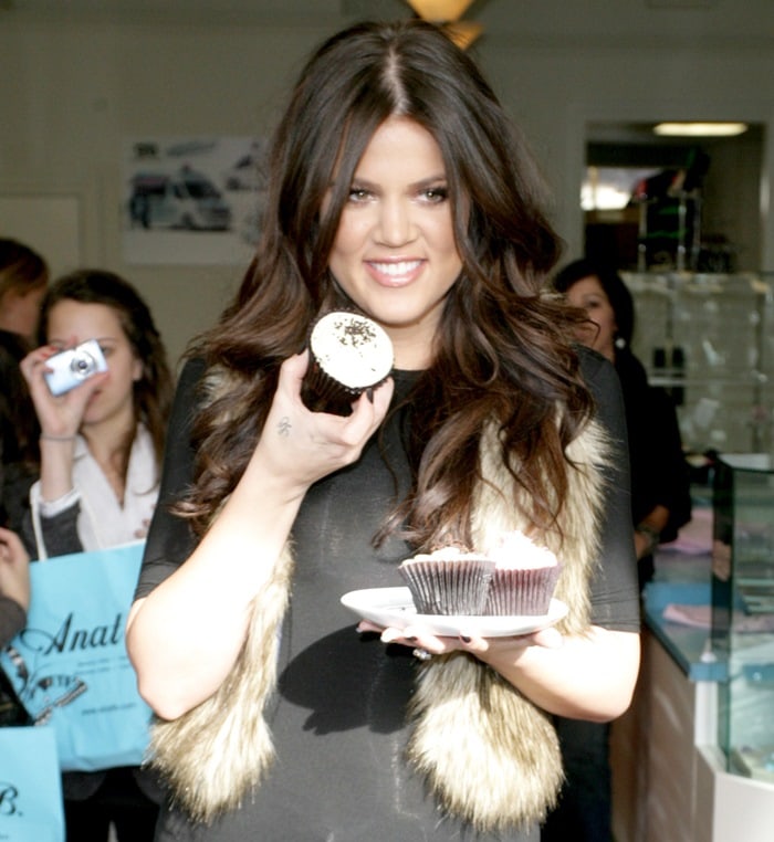 Khloe Kardashian at Famous Cupcakes in Beverly Hills to launch her new 'Kardashian' cupcake on December 17, 2009