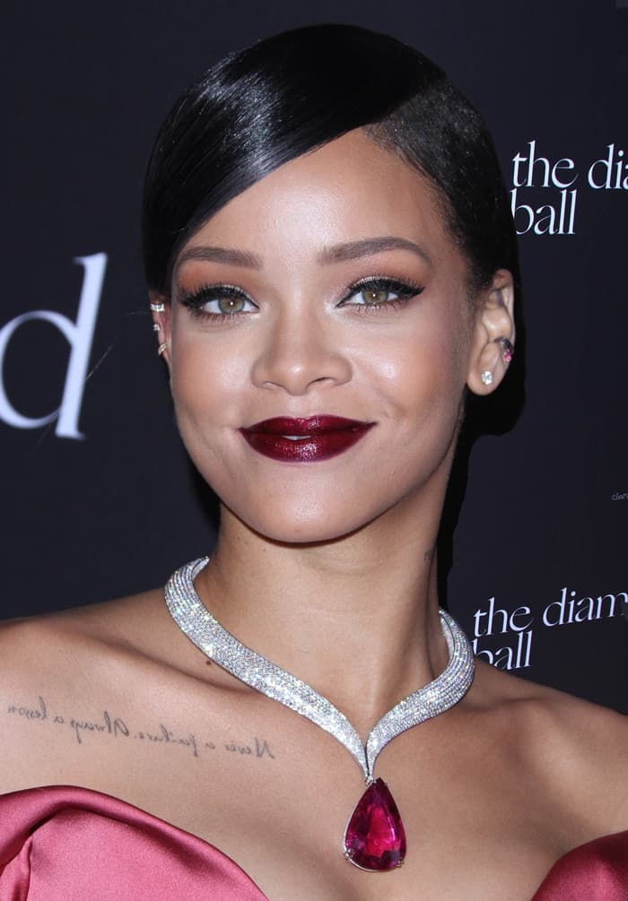 Rihanna's jaw-dropping Chopard tourmaline-and-diamond necklace