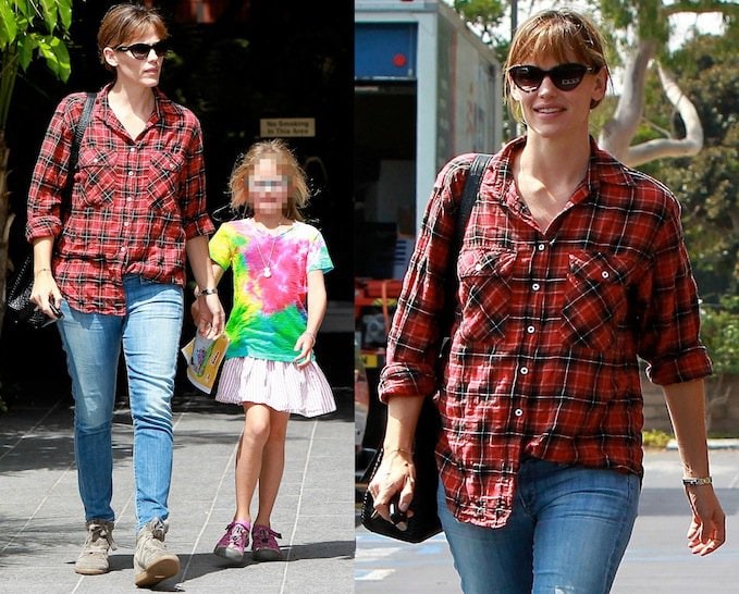 Jennifer Garner taking her daughter Violet Affleck to Brentwood Public Library in Los Angeles on September 14, 2013