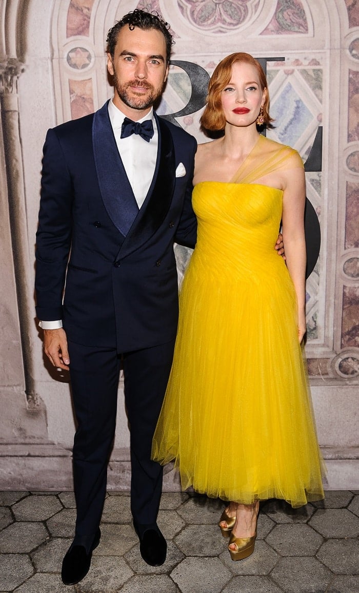 Jessica Chastain posing with her husband, Gian Luca Passi de Preposulo, at the Ralph Lauren fashion show held during New York Fashion Week in New York City on September 7, 2018