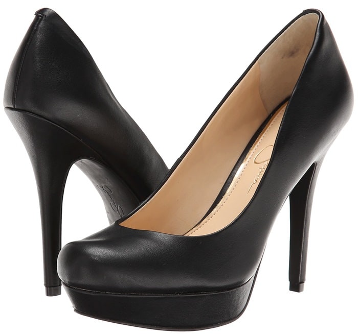 Jessica Simpson Given Pumps