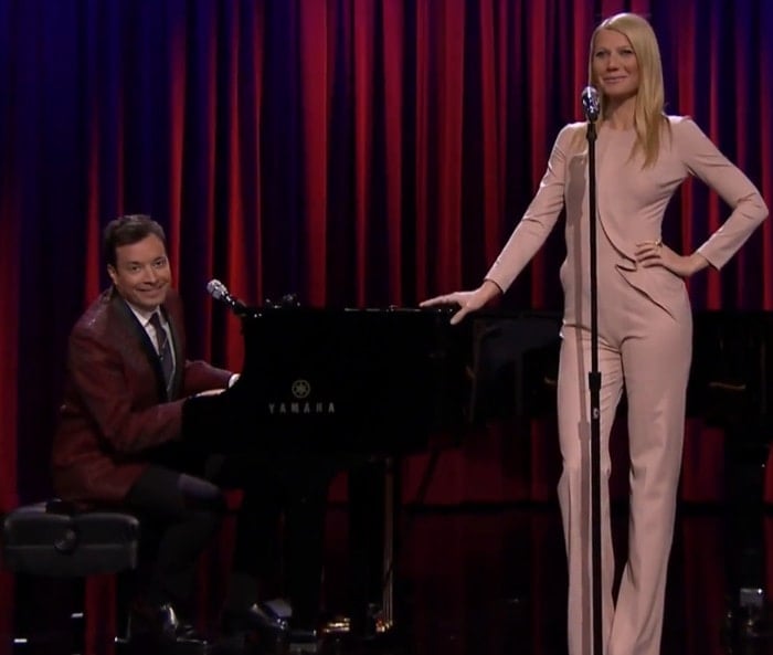 Gwyneth Paltrow's tight pantsuit left both her camel toe and Spanx clearly visible