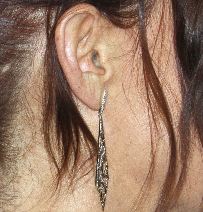 Juliette Lewis shows off her stunning earrings