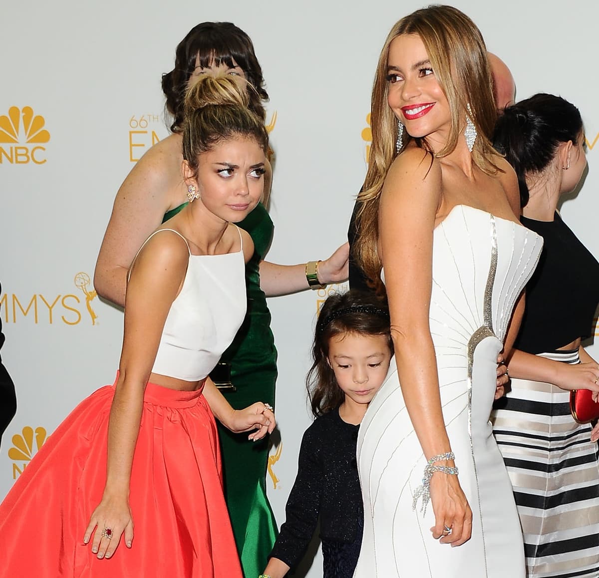 Sarah Hyland, standing at 5 feet 1 inch (154.9 cm) tall, often feels notably shorter when she's alongside Sofia Vergara, who stands at 5 feet 7 inches (170.2 cm)