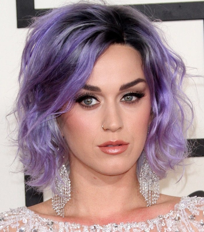 Katy Perry with purple hair on the red carpet at the 2015 Grammy Awards