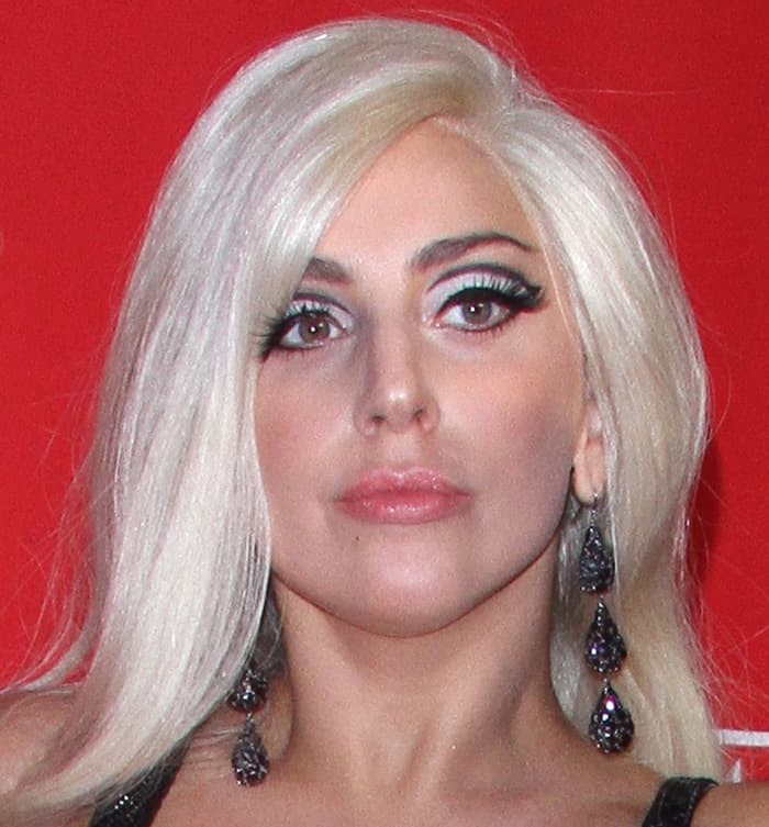 Lady Gaga rocks dazzling earrings by Lorraine Schwartz