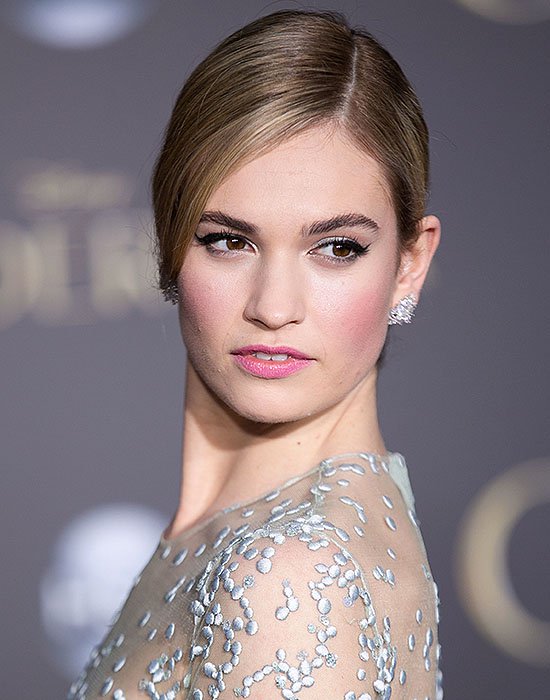 Lily James wearing Kwiat diamond earrings